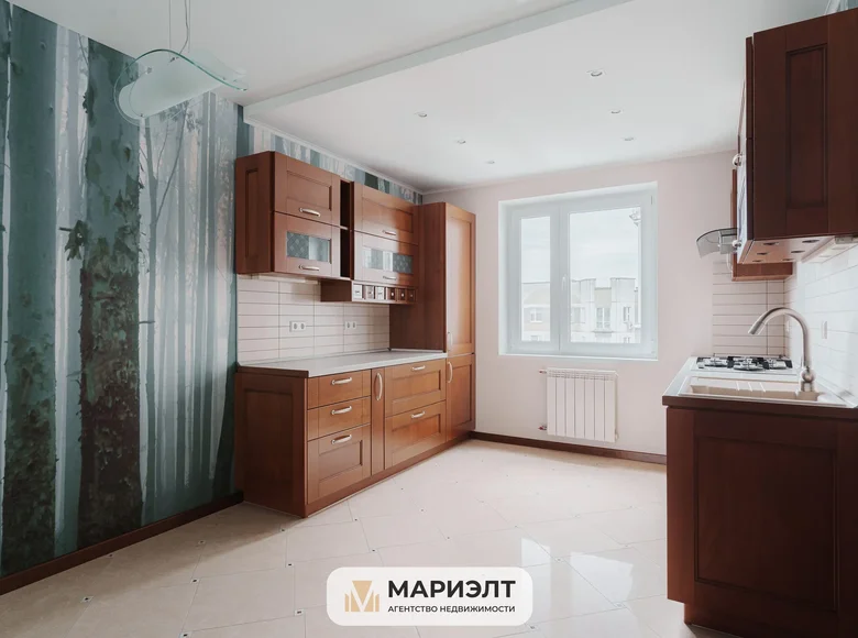 Mieszkanie 3 pokoi 80 m² Mińsk, Białoruś
