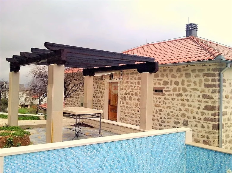 Casa 5 habitaciones 131 m² Kotor, Montenegro