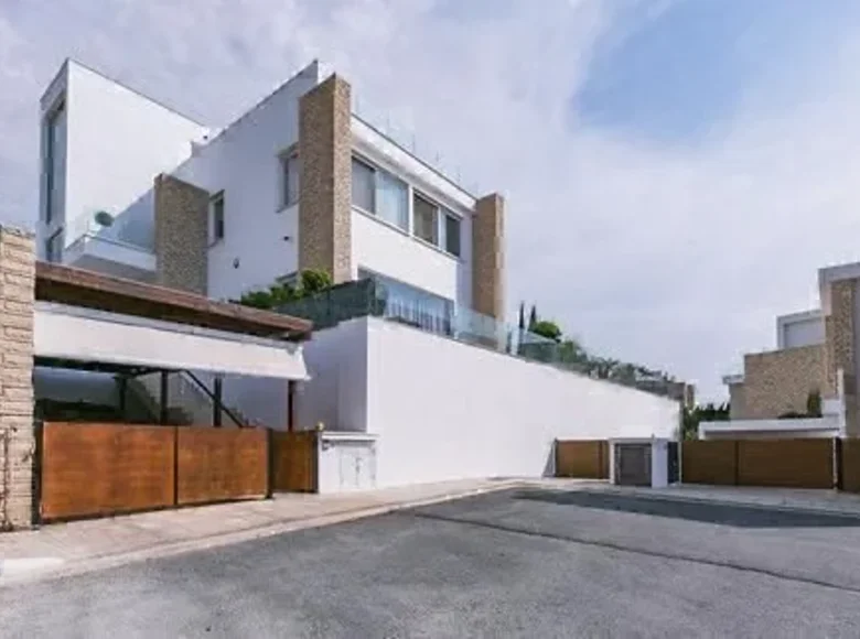 Haus 4 Schlafzimmer 350 m² Peyia, Zypern