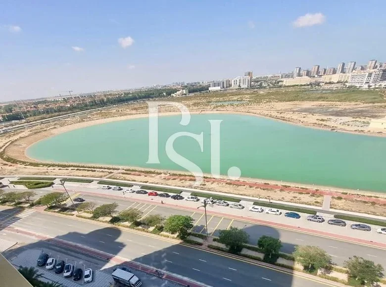 Mieszkanie 2 pokoi 129 m² Dubaj, Emiraty Arabskie