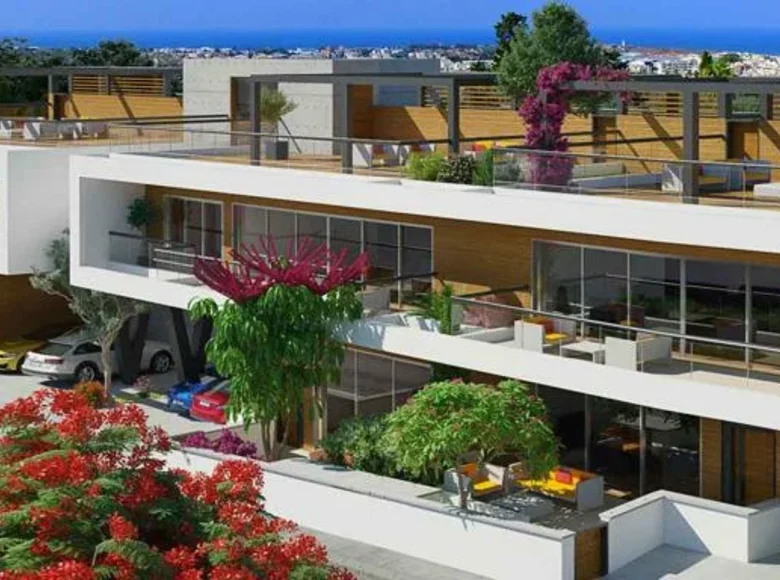 Mieszkanie 5 pokojów 242 m² Pafos, Cyprus