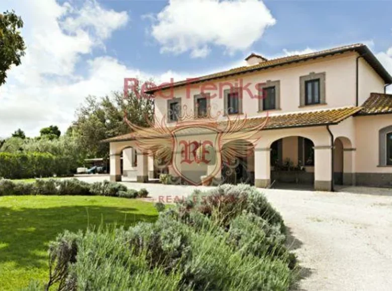 6-Zimmer-Villa 790 m² Terni, Italien