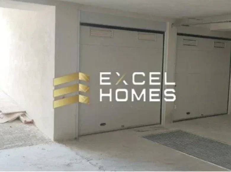 Commercial property  in Birkirkara, Malta