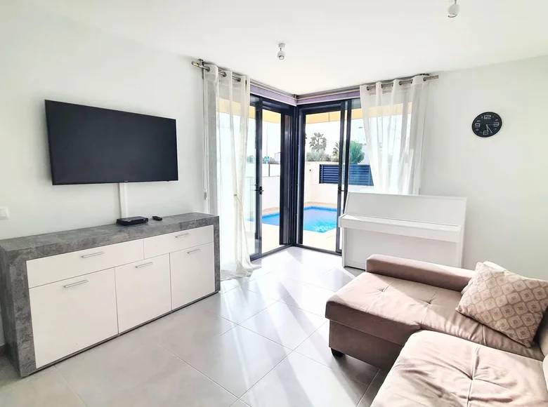 Willa 3 pokoi 120 m² San Pedro del Pinatar, Hiszpania