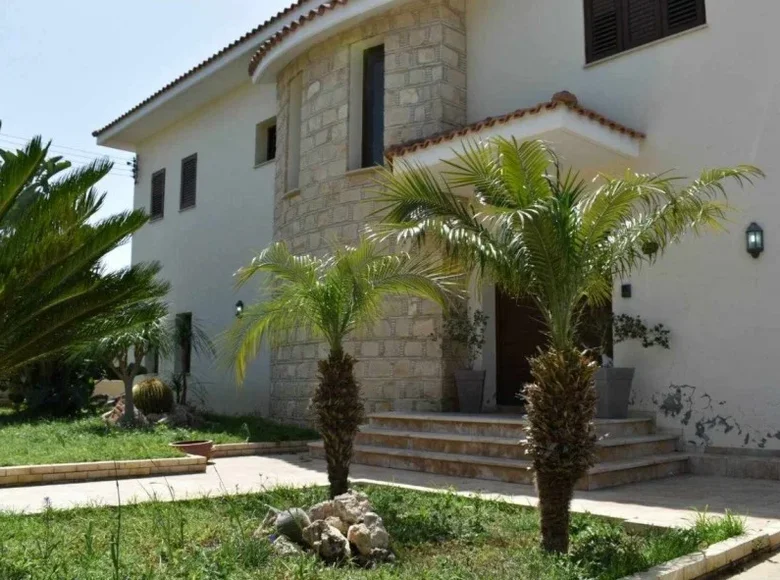 3 bedroom house 318 m² Pyrgos Lemesou, Cyprus