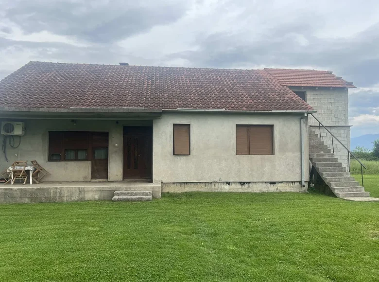 Dom 4 pokoi 120 m² Spuz, Czarnogóra