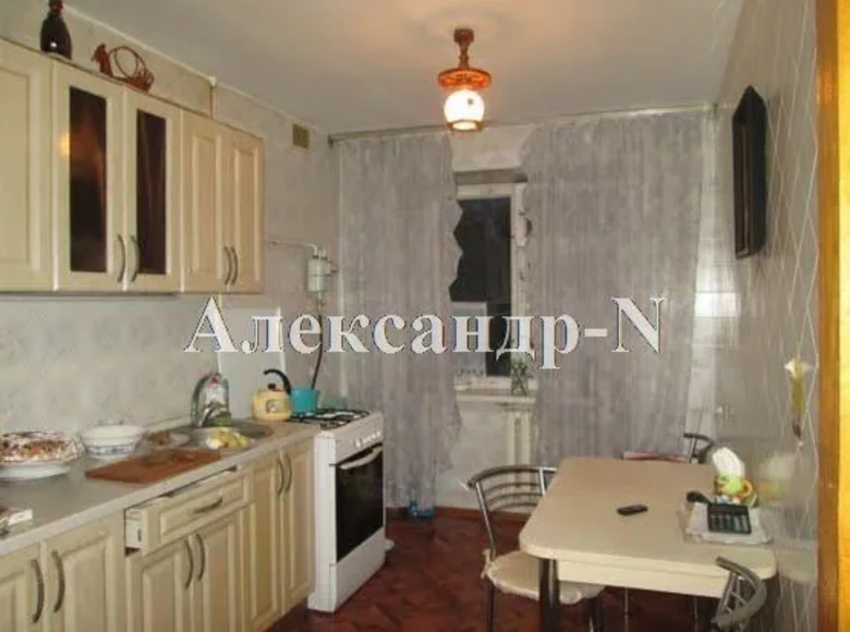 Mieszkanie 4 pokoi 80 m² Odessa, Ukraina