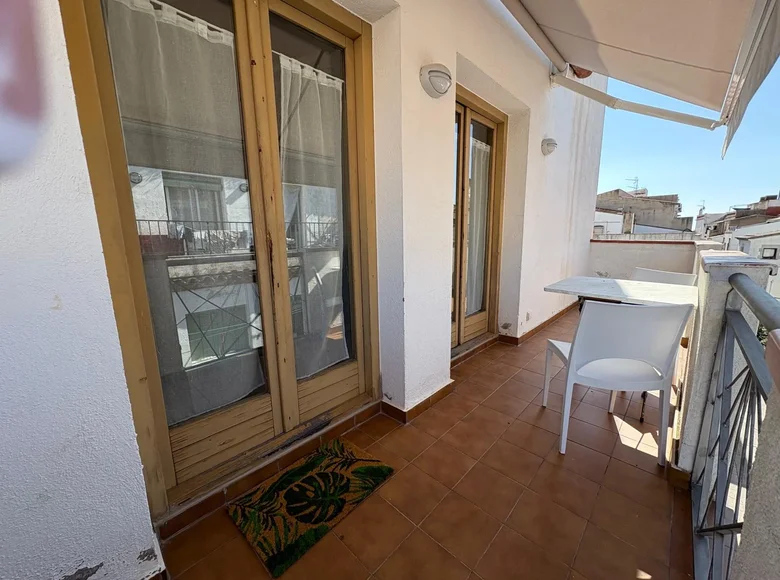 Mieszkanie 3 pokoi 50 m² Tossa de Mar, Hiszpania