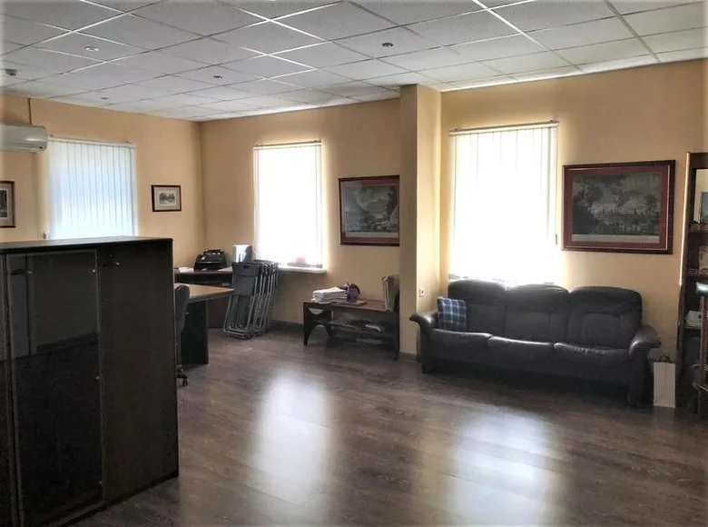 Office 1 505 m² in Central Administrative Okrug, Russia
