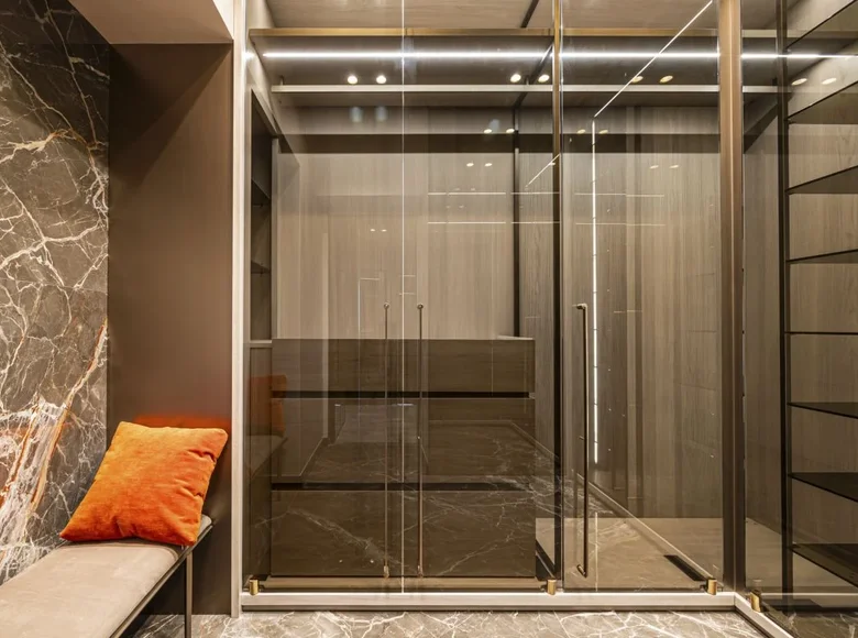 5 room apartment 197 m² Warsaw, Poland