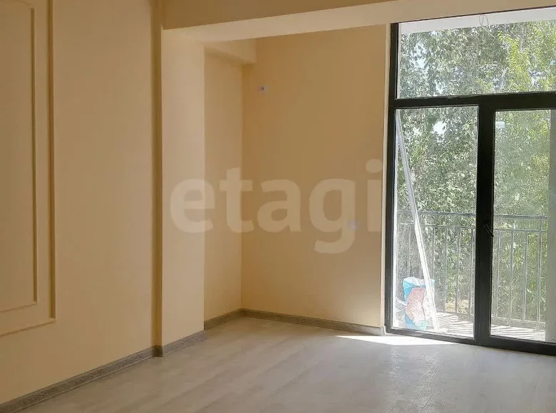 Kvartira 28 m² in Toshkent tumani