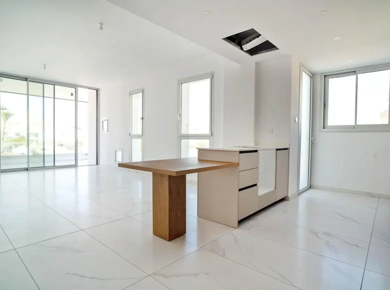 Apartamento 3 habitaciones 107 m² Strovolos, Chipre