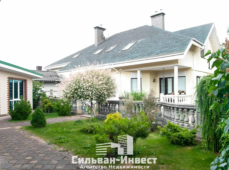 House 392 m² Minsk, Belarus