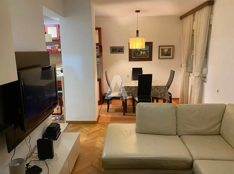 Apartamento 2 habitaciones 78 m² Tivat, Montenegro