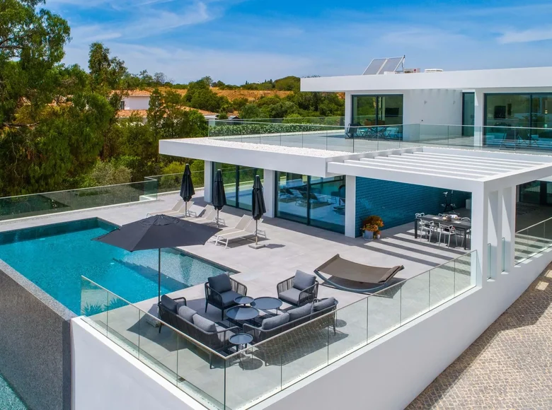 5 bedroom villa 327 m² Carvoeiro, Portugal