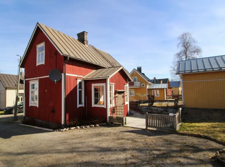 House  Skata, Finland