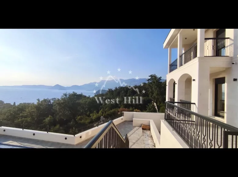Haus 4 Zimmer 217 m² Rijeka-Rezevici, Montenegro
