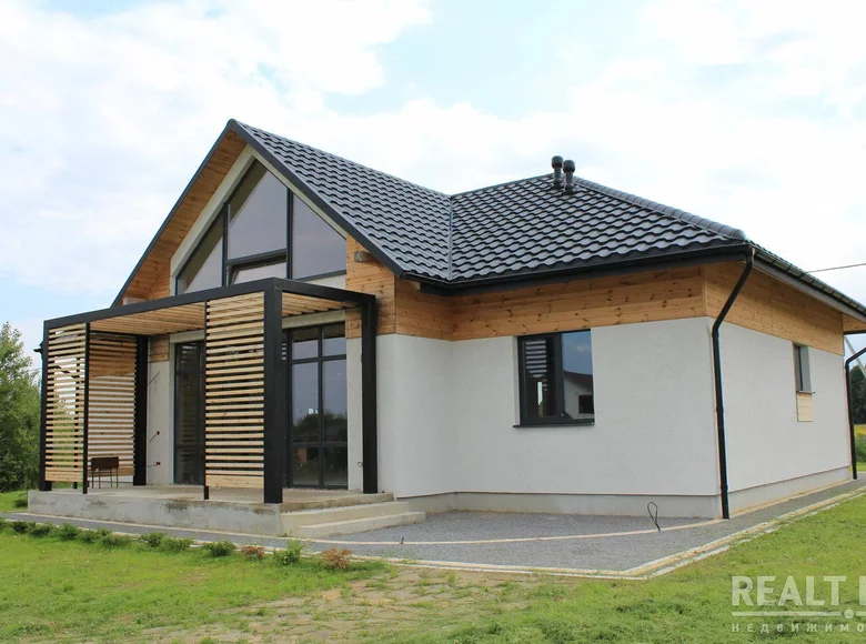 Cottage 179 m² Lahoysk District, Belarus