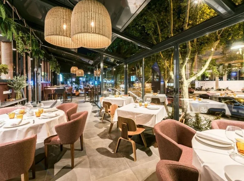 Nieruchomości komercyjne 285 m² Barcelona, Hiszpania