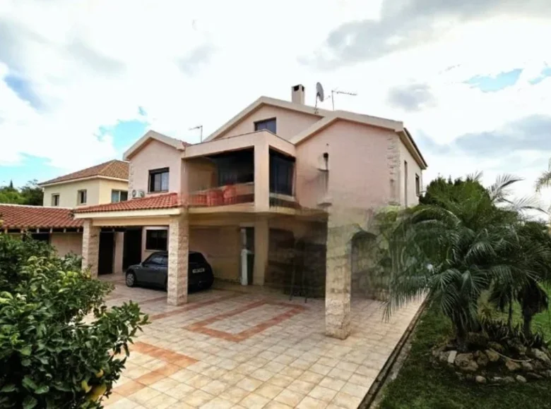 Maison 5 chambres 410 m² Germasogeia, Chypre