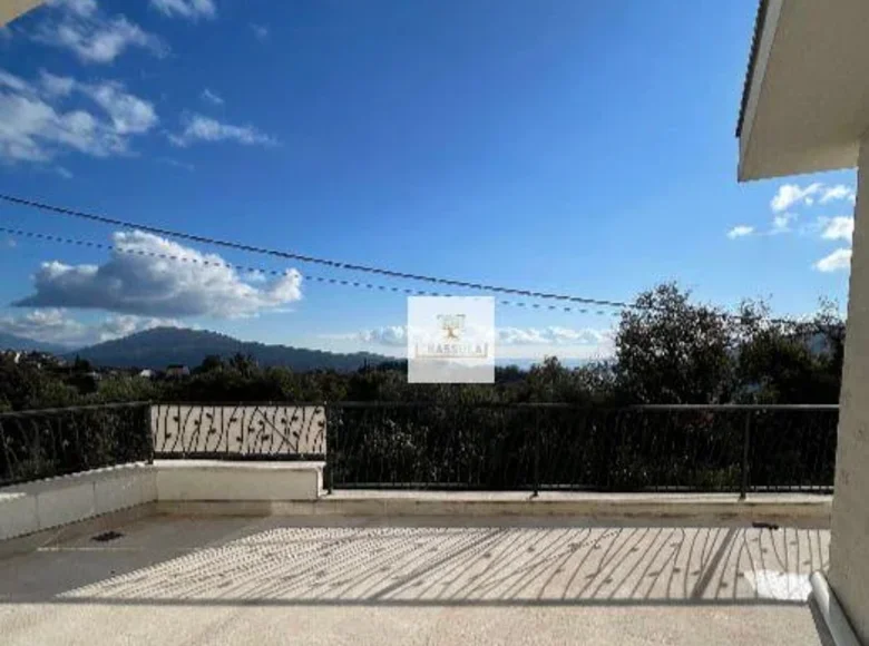 Квартира 2 спальни 164 м² Trebesin, Черногория
