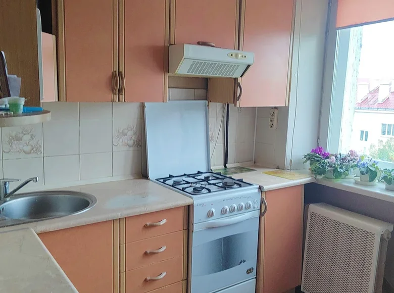 Mieszkanie 3 pokoi 54 m² Mińsk, Białoruś