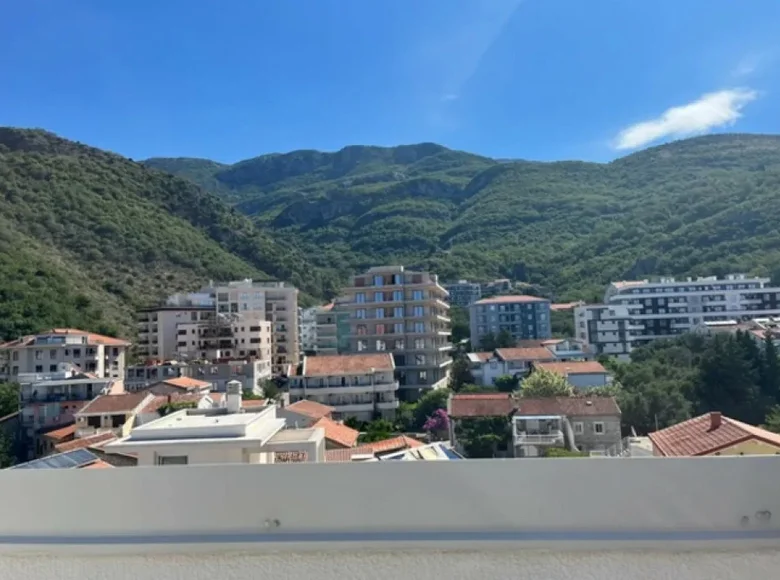 Wohnung 1 Schlafzimmer 57 m² Becici, Montenegro