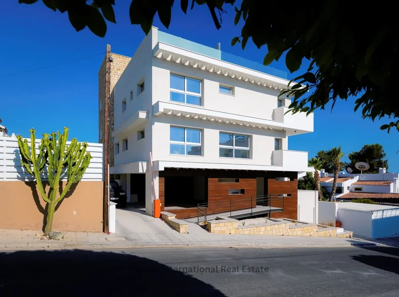 Apartamento 2 habitaciones 93 m² Germasogeia, Chipre