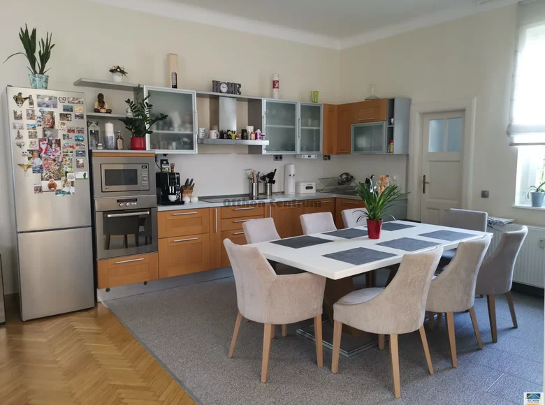Mieszkanie 3 pokoi 103 m² Debreceni jaras, Węgry