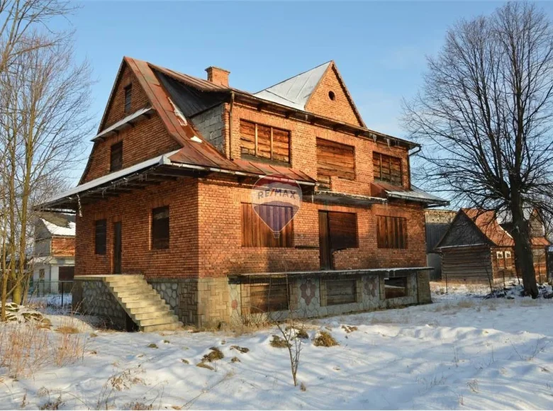 House 300 m² Podczerwone, Poland