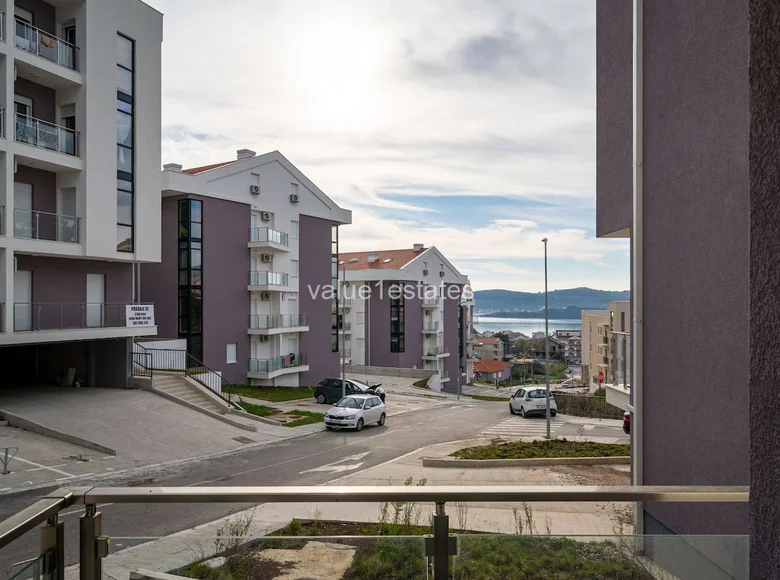 Wohnung 2 Zimmer 58 m² Tivat, Montenegro