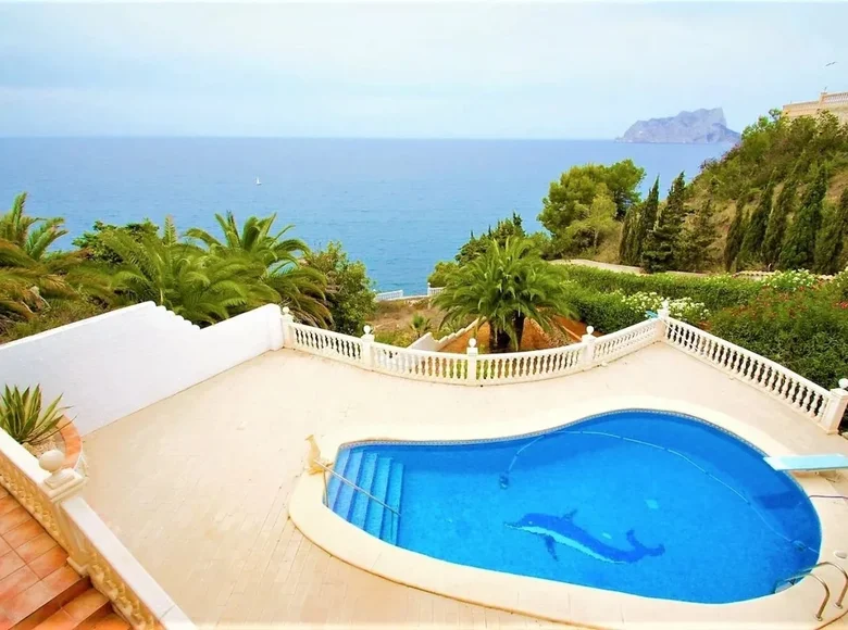 5 bedroom villa 330 m² Teulada, Spain