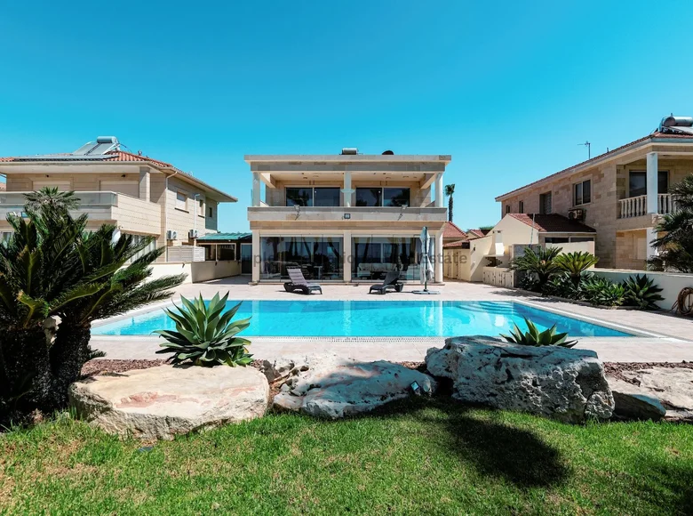 Villa de 4 dormitorios 271 m² Larnaca District, Chipre