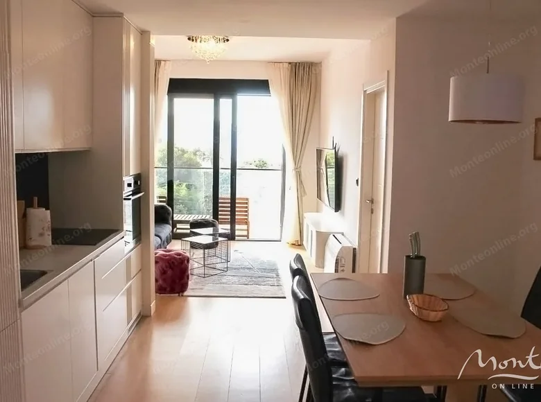 1 bedroom apartment 56 m² Tivat, Montenegro