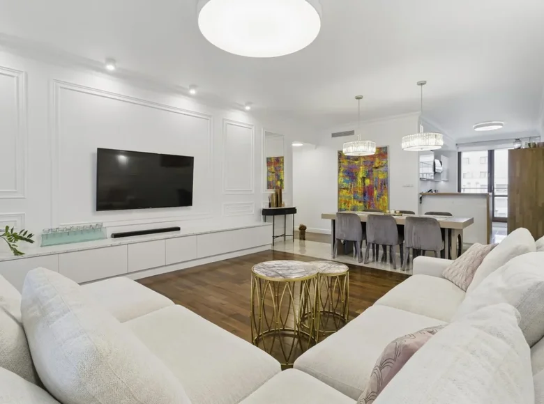 4 room apartment 117 m² Warsaw, Poland