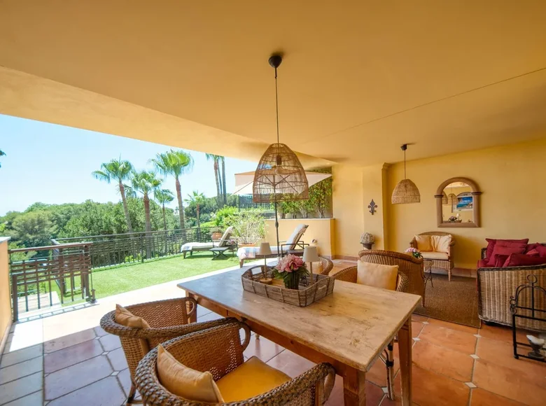 Wohnung 2 Schlafzimmer 155 m² Ojen, Spanien