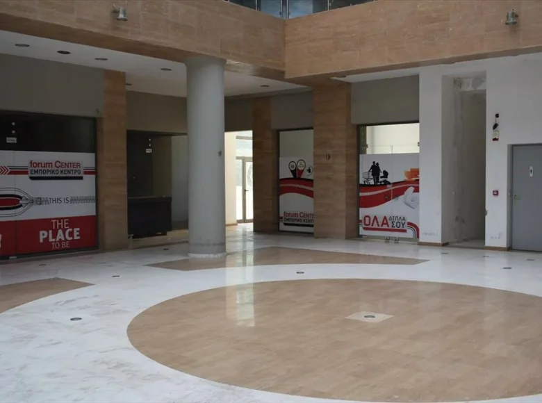 Commercial property 5 600 m² in Thessaloniki, Greece