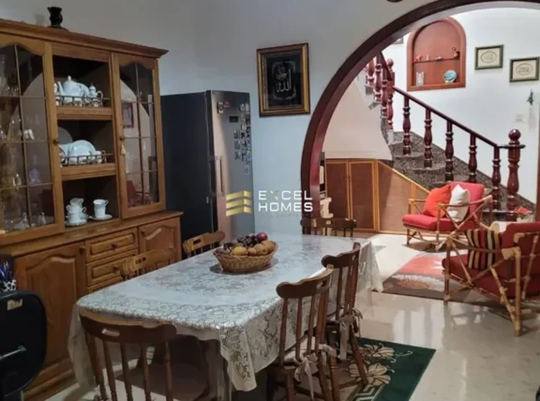 3 bedroom townthouse  Sliema, Malta