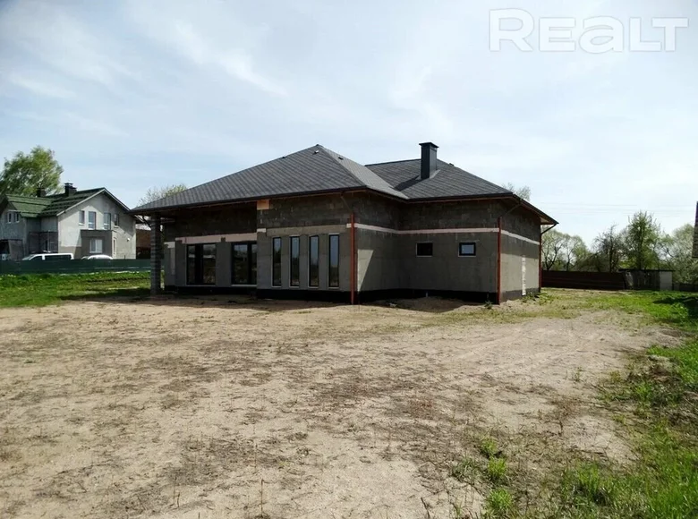 Casa de campo 248 m² Piacieuscyna, Bielorrusia
