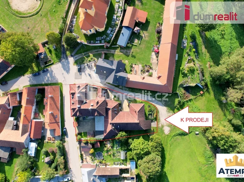 Коммерческое помещение 1 500 м² Mojne, Чехия