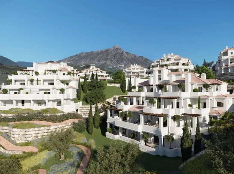 Mieszkanie 2 pokoi 106 m² Marbella, Hiszpania