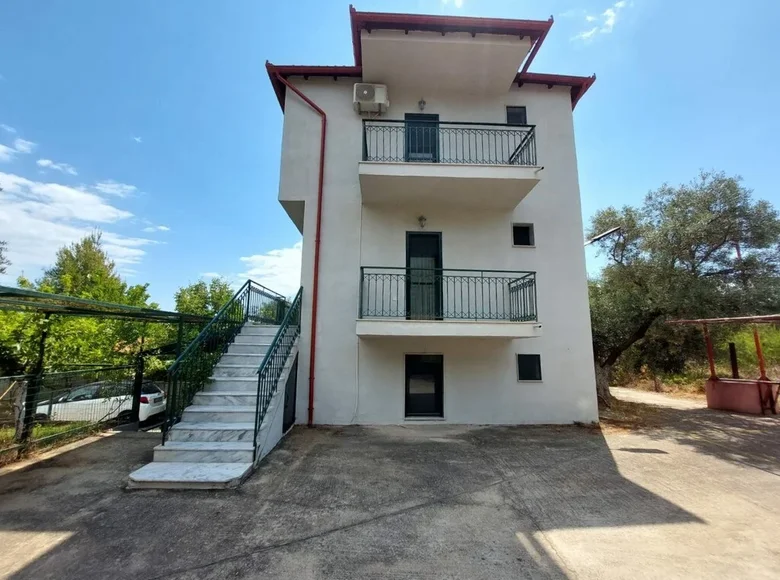 Dom wolnostojący 1 pokój 160 m² Agios Nikolaos, Grecja