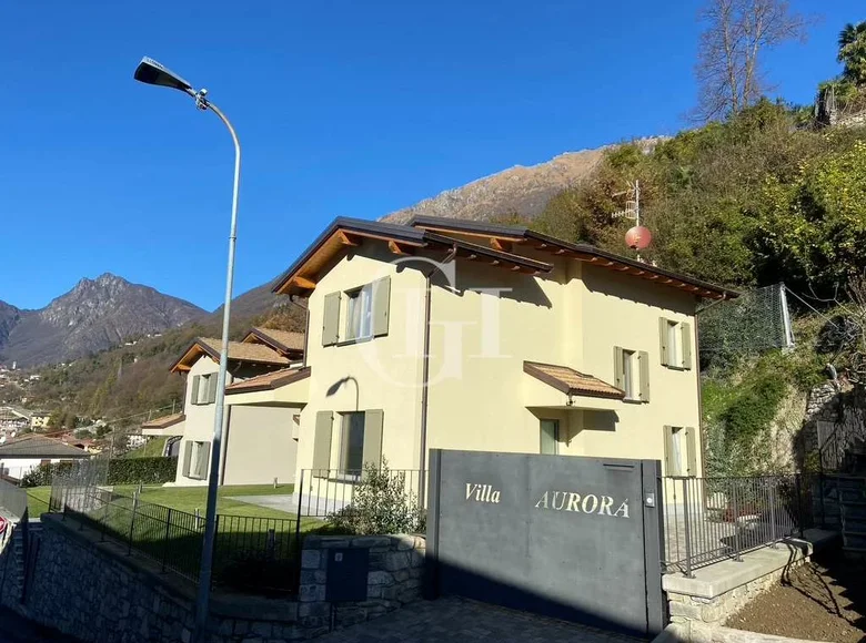 3 bedroom villa 262 m² Grandola ed Uniti, Italy