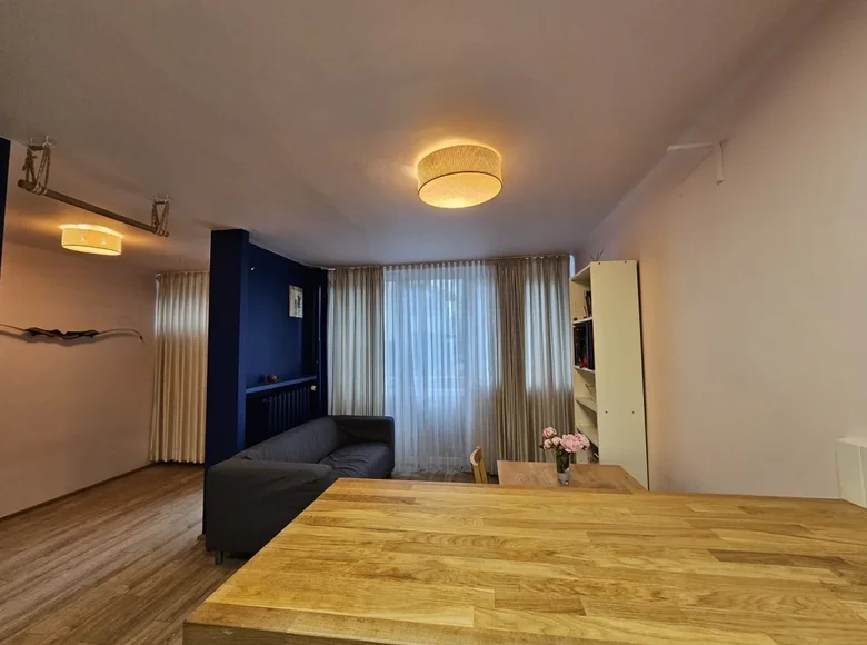 Mieszkanie 2 pokoi 28 m² Warszawa, Polska