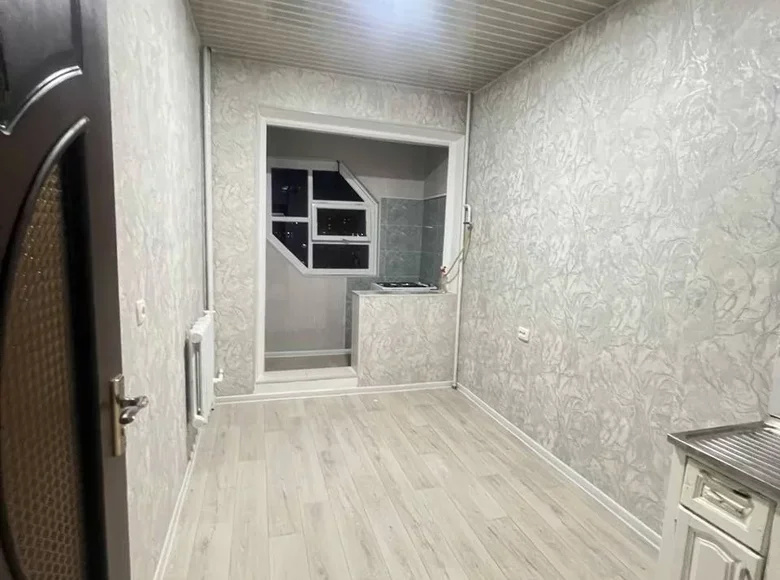 Kvartira 3 xonalar 73 m² Beshkurganda