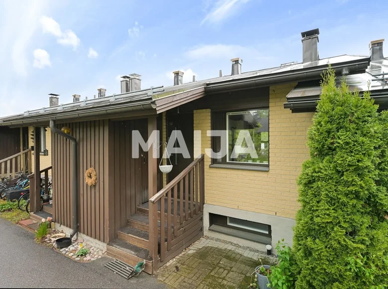 2 bedroom apartment 81 m² Helsinki sub-region, Finland