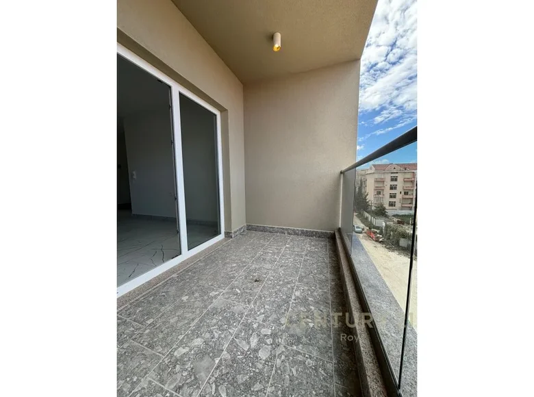 Appartement 2 chambres 76 m² Golem, Albanie