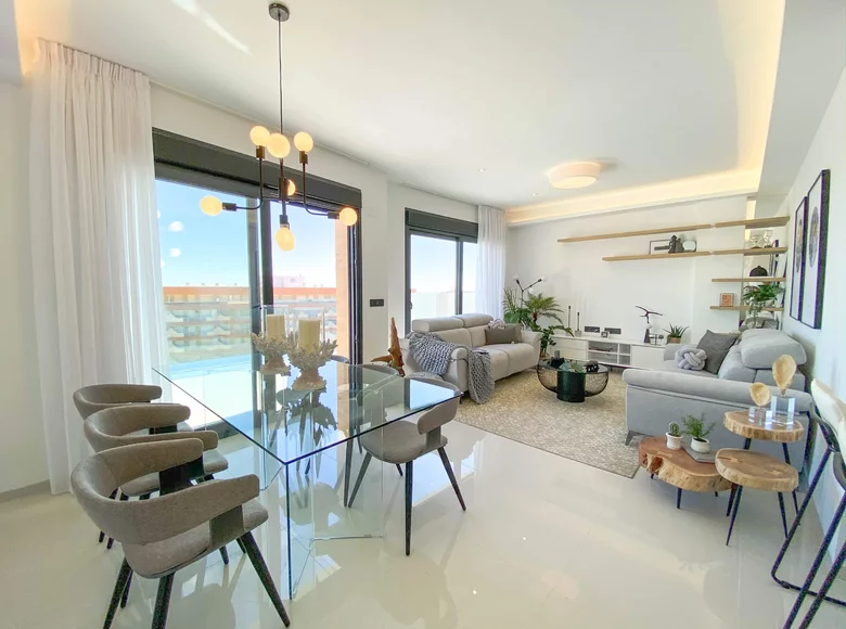 Penthouse 3 bedrooms 129 m² Guardamar del Segura, Spain