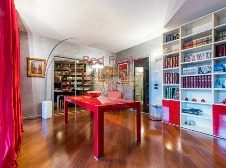 Apartamento 4 habitaciones 270 m² Milan, Italia