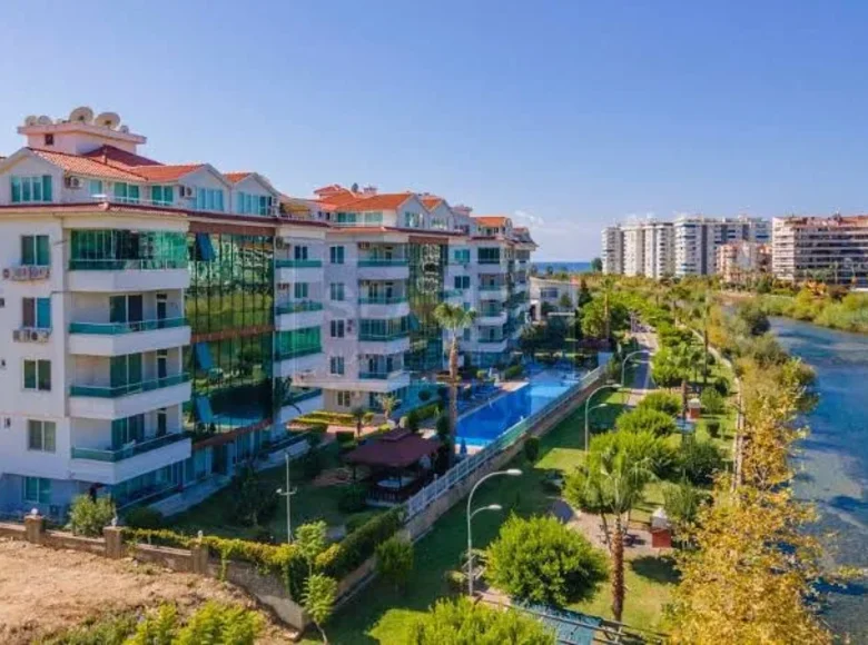 4 bedroom apartment  Alanya, Turkey